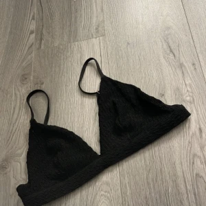 svart bikini topp - fint skick❣️