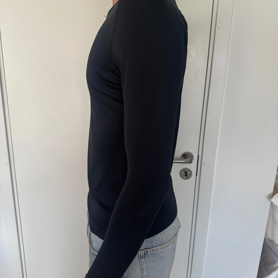 Svart långärmad Nike träningströja - 1