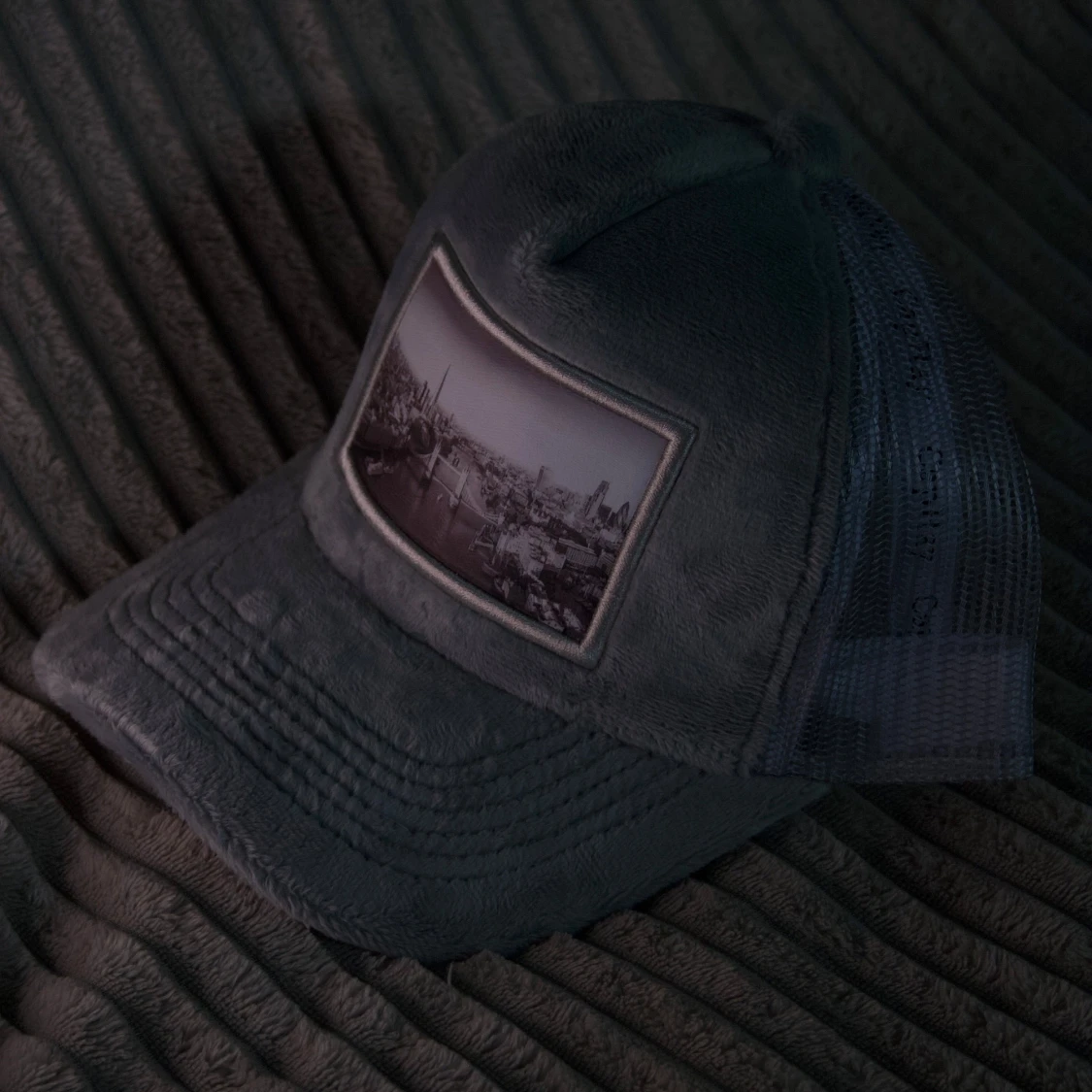 Grå velvetkeps  - 3