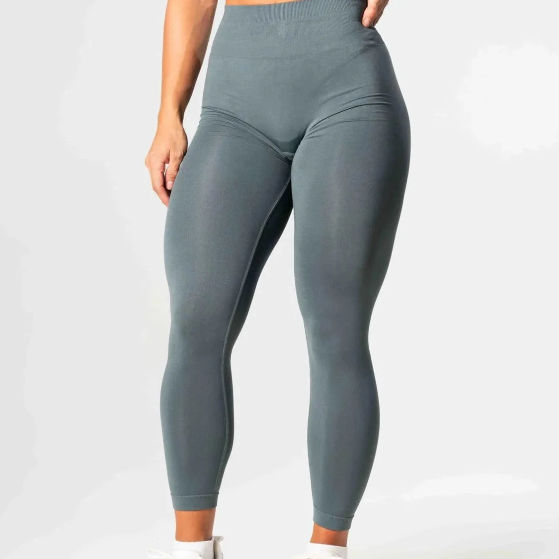 Grå gröna leggings från Relode - 1