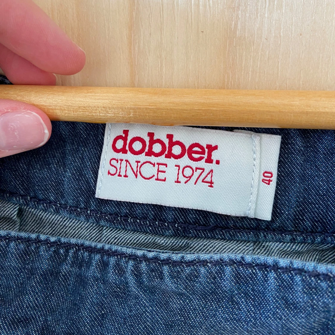 Jeanskjol med dragkedja och knappar - 2