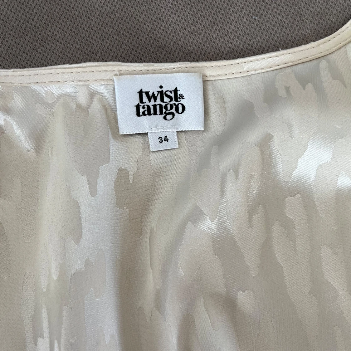 Omlottklänning från twist&tango - 1