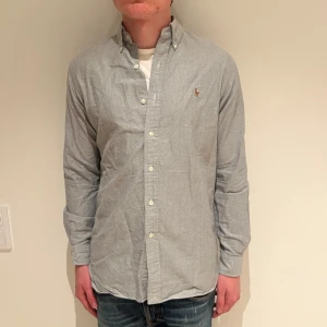 Ralph lauren skjorta  - Ralph lauren skjorta | Skick - 9,5/10 | Size - S (passar M) | Hör av dig vid minsta fråga eller fundering // RDL