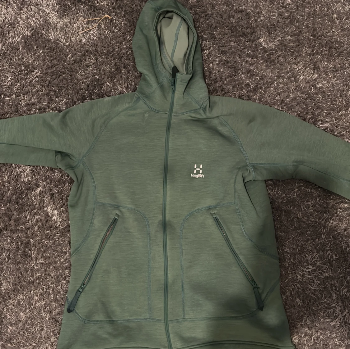Grön fleecejacka från Haglöfs