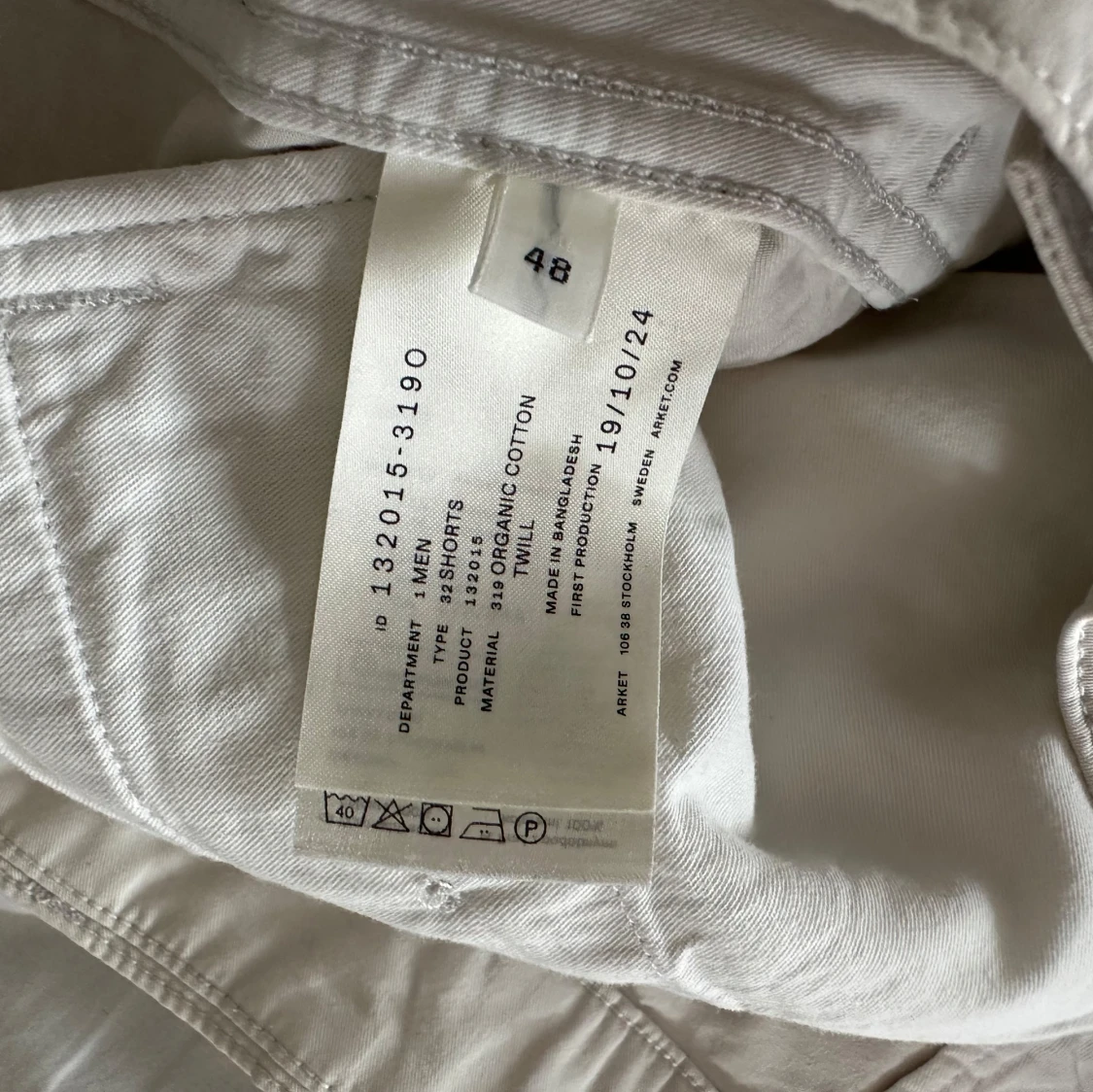 Beige bomullsshorts från Arket - 2