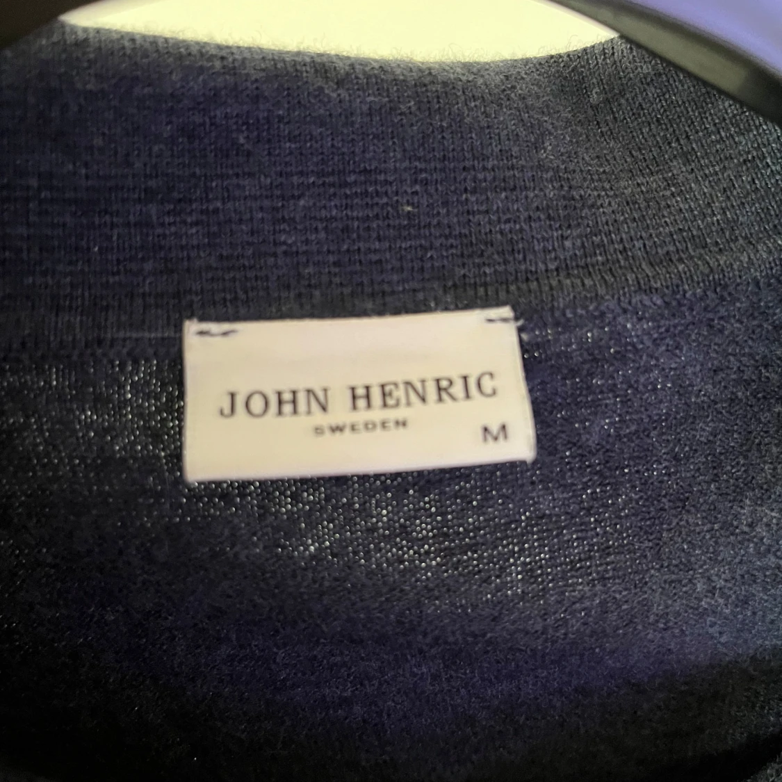 Mörkblå pikétröja i merinoull John Henric - 1