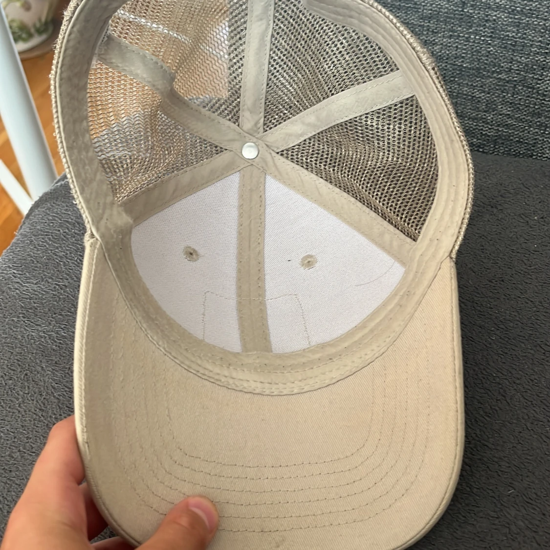 Beige keps från Bula med björnpatch - 2