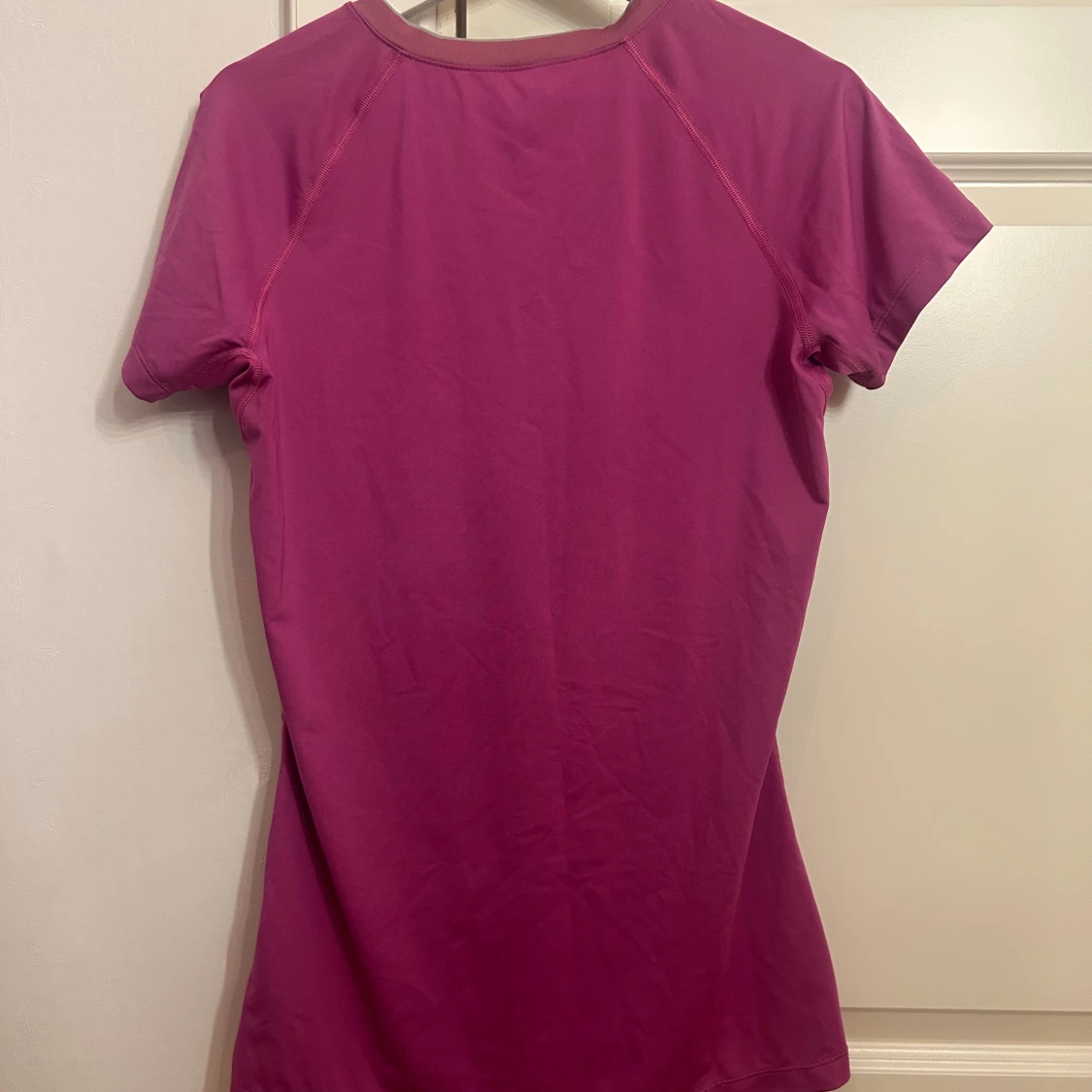 Rosa Nike Pro träningstopp - 2