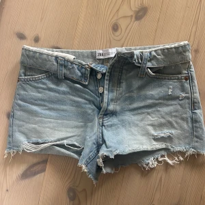 Shorts zara - Så snygga shorts från zara som inte säljs längre. Storlek 34