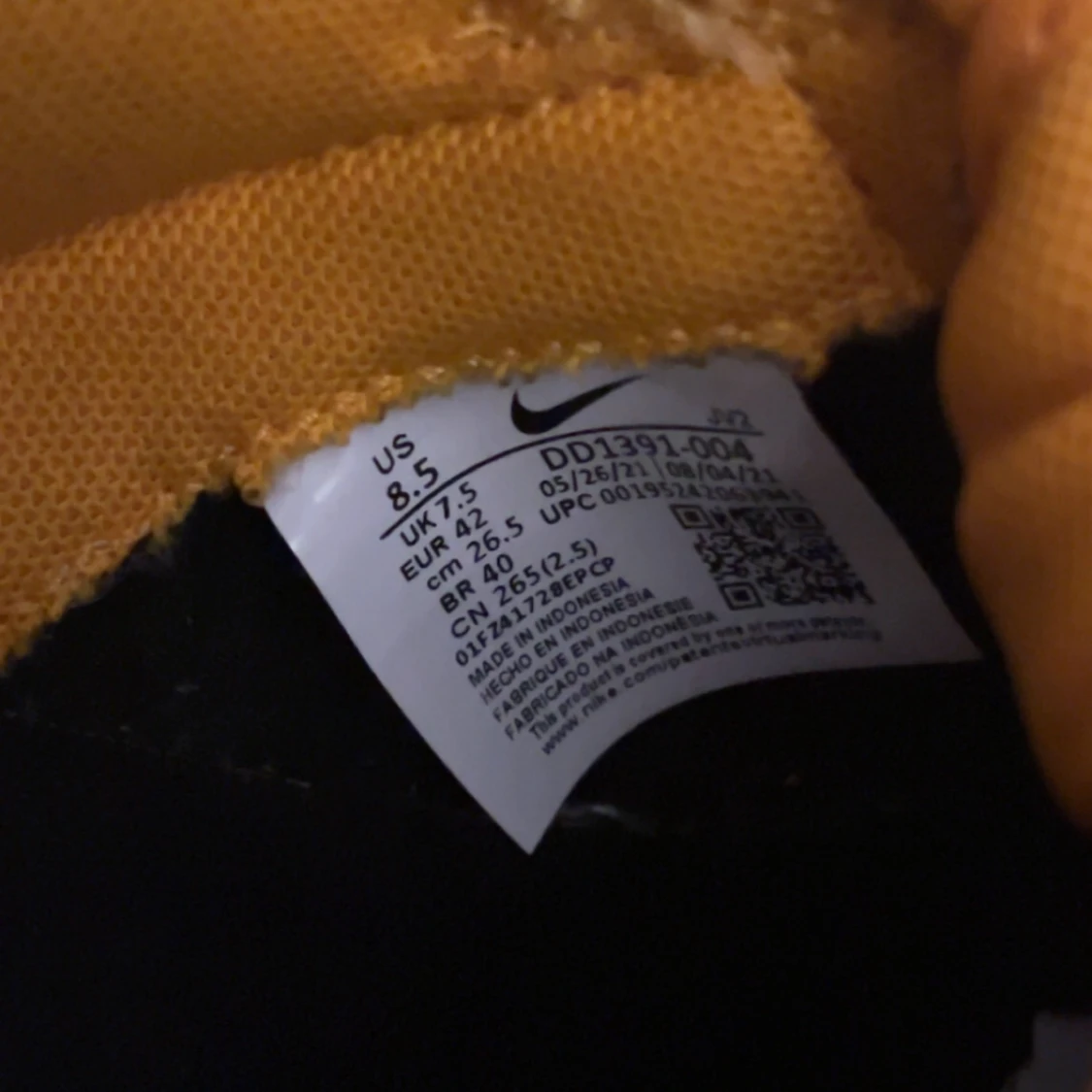 Nike Dunk Low Goldenrod svart/gul sneakers - 4