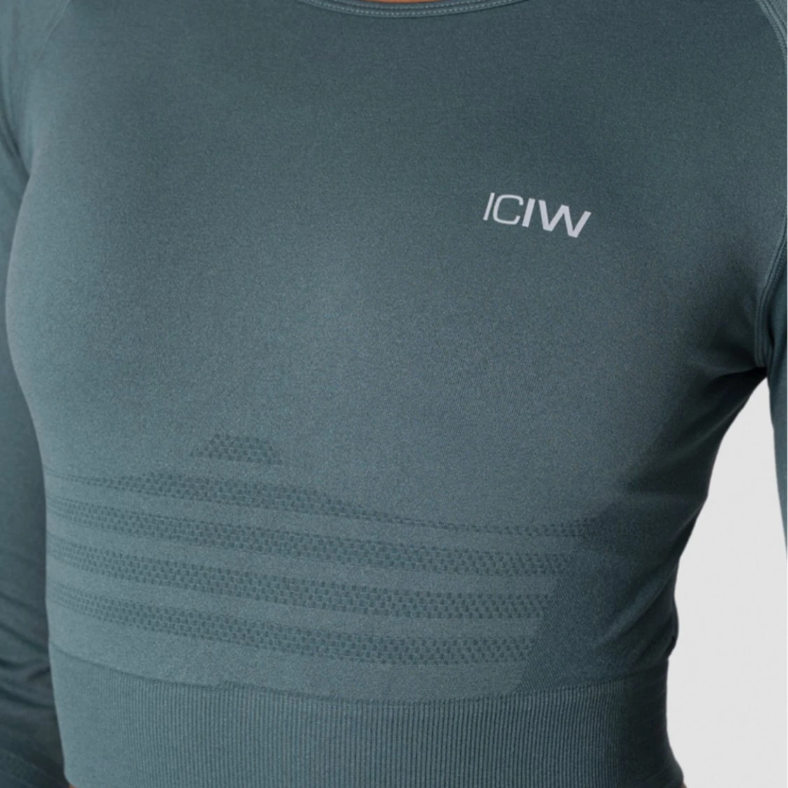 Mörkgrön croppad träningströja ICANIWILL - 1