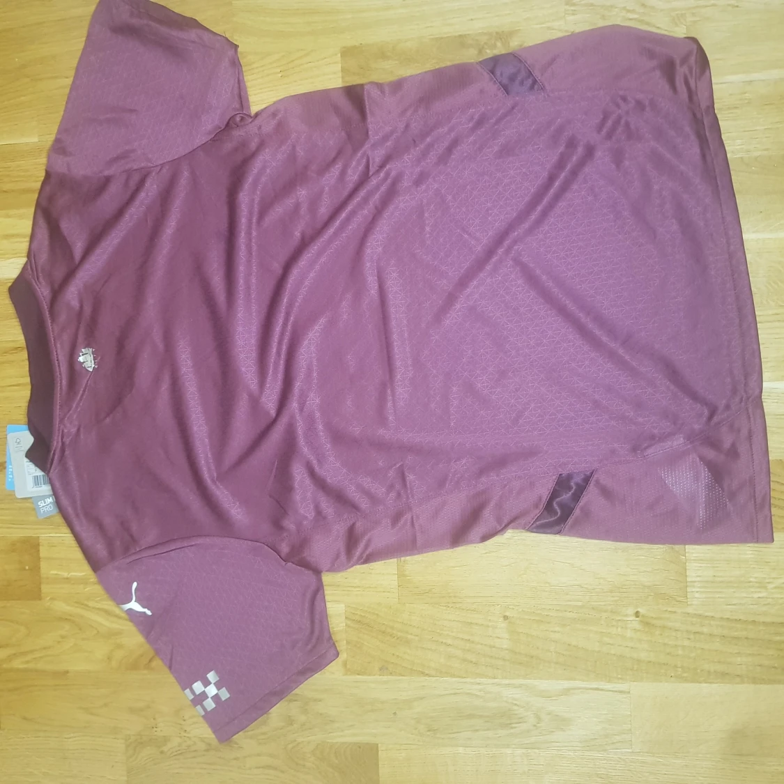 Man City 24/25 third - 4