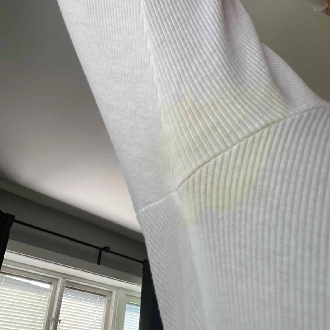 Coquette Vit långärmad topp med spets från BikBok - 4