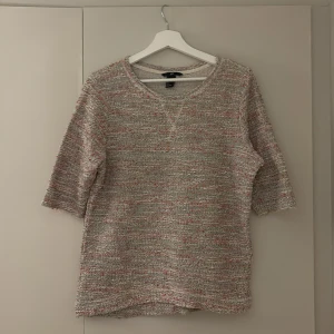 Stickad kortärmad tröja - Stickad tröja med avklippta ärmar 💕 