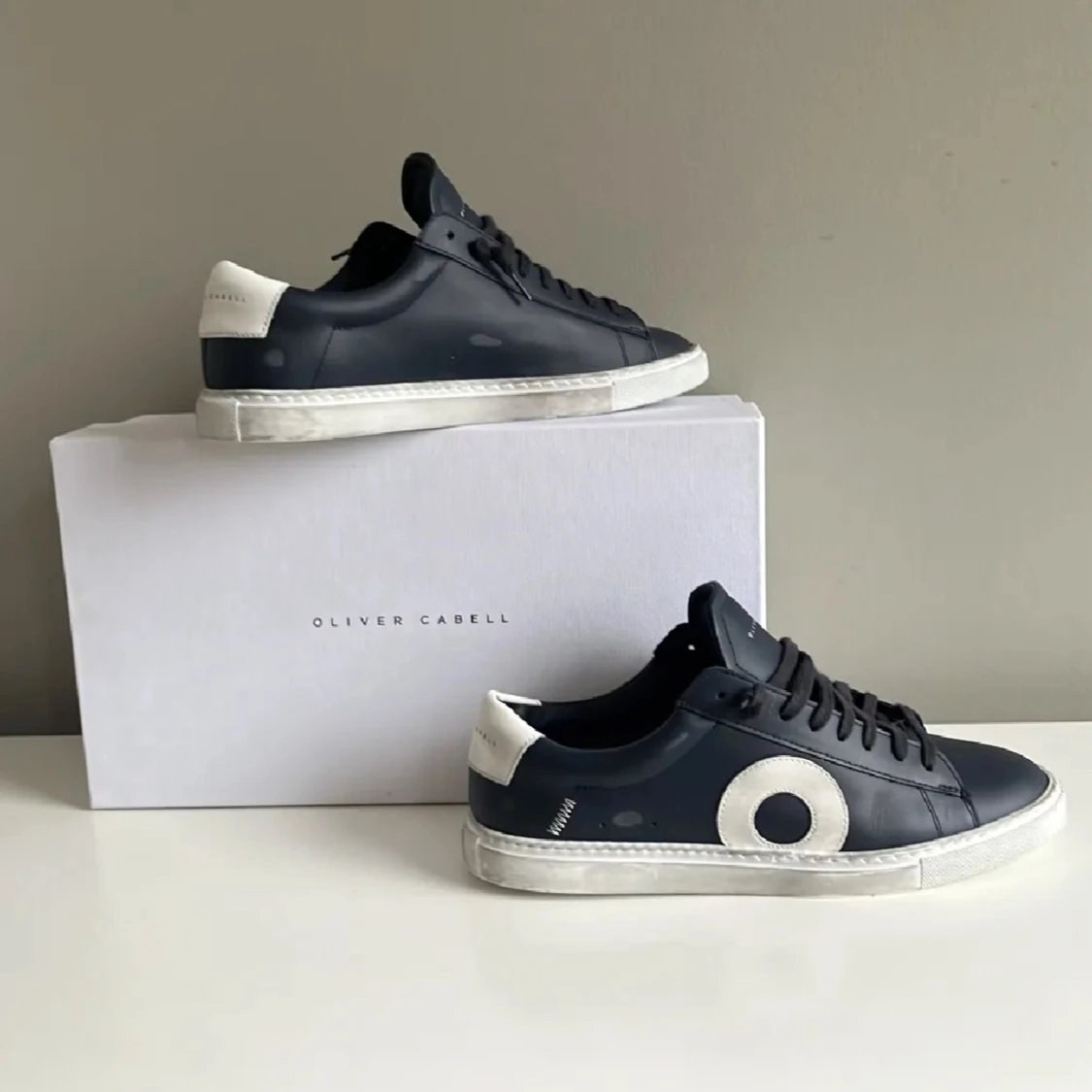 Oliver Cabell sneakers