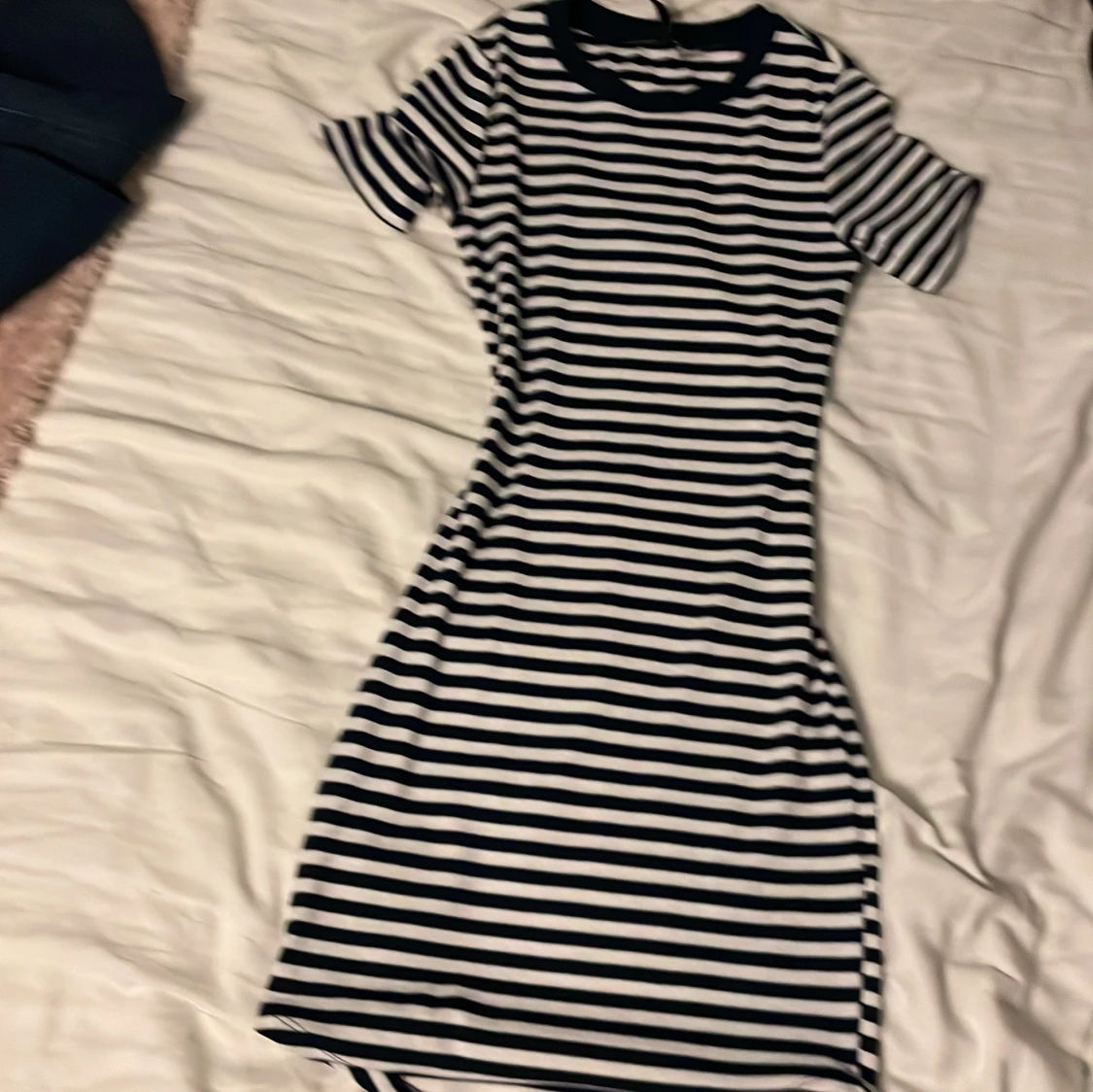 Randig kortklänning från H&M Divided