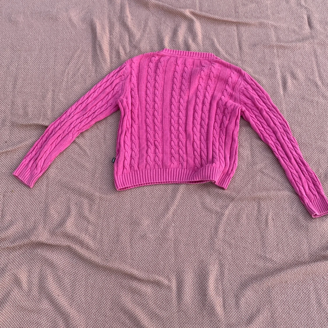 Rosa kabelstickad tröja från CRW - 1
