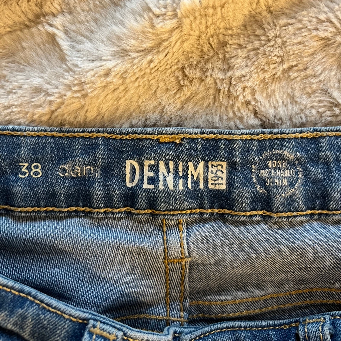 Blå bootcut jeans - 2
