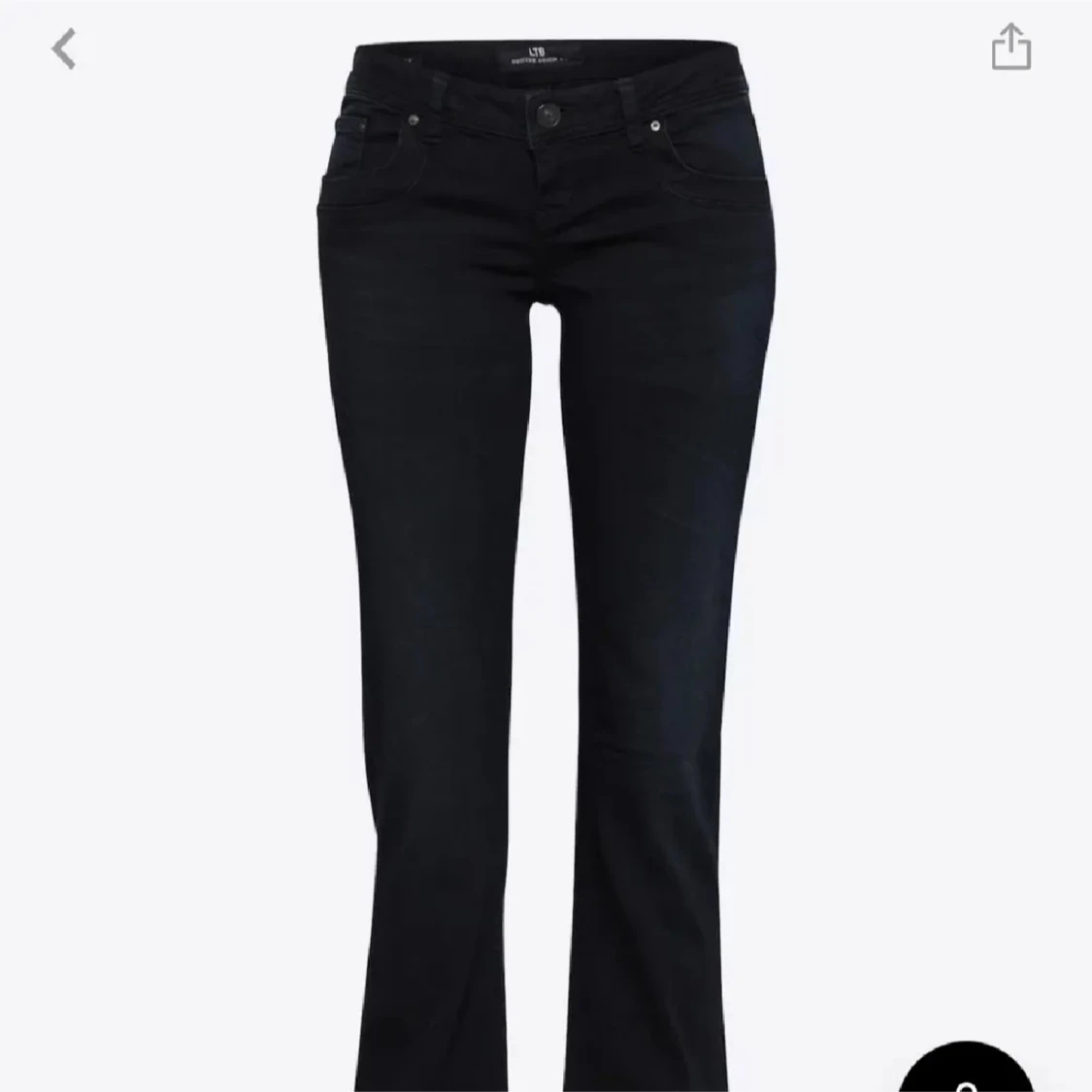 Svarta bootcut jeans från LTB