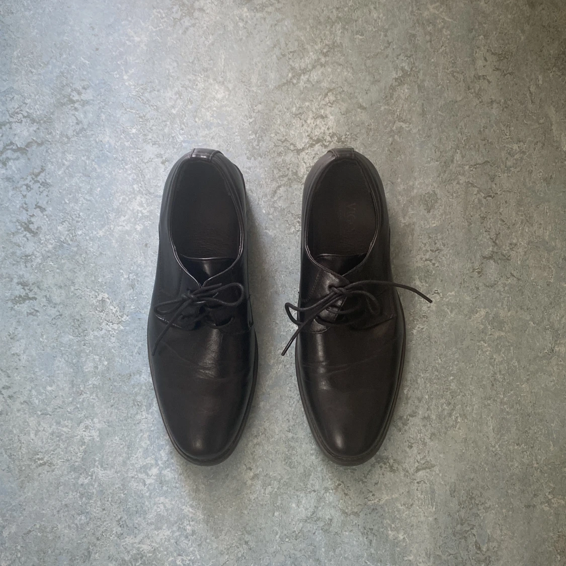 Svarta skinnloafers med snörning - 2