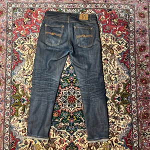 Nudie selvage denim - Helt sjuka selvage jeans från nudie | skick 10/10 ungefär 3,5 månader av dagligt bruk | storlek 31/32 | utvecklas till helt sjuka fades över tid | modell Gritty Jackson | nypris: 2500kr | mitt pris: 1999kr | kontakta vid några funderingar eller bud
