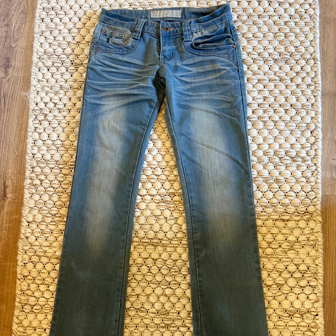 Blå jeansbyxor från Cherry Diffusion