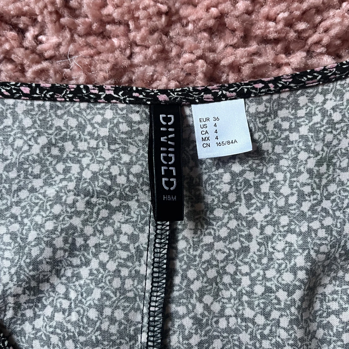 Blommig klänning från H&M  - 2