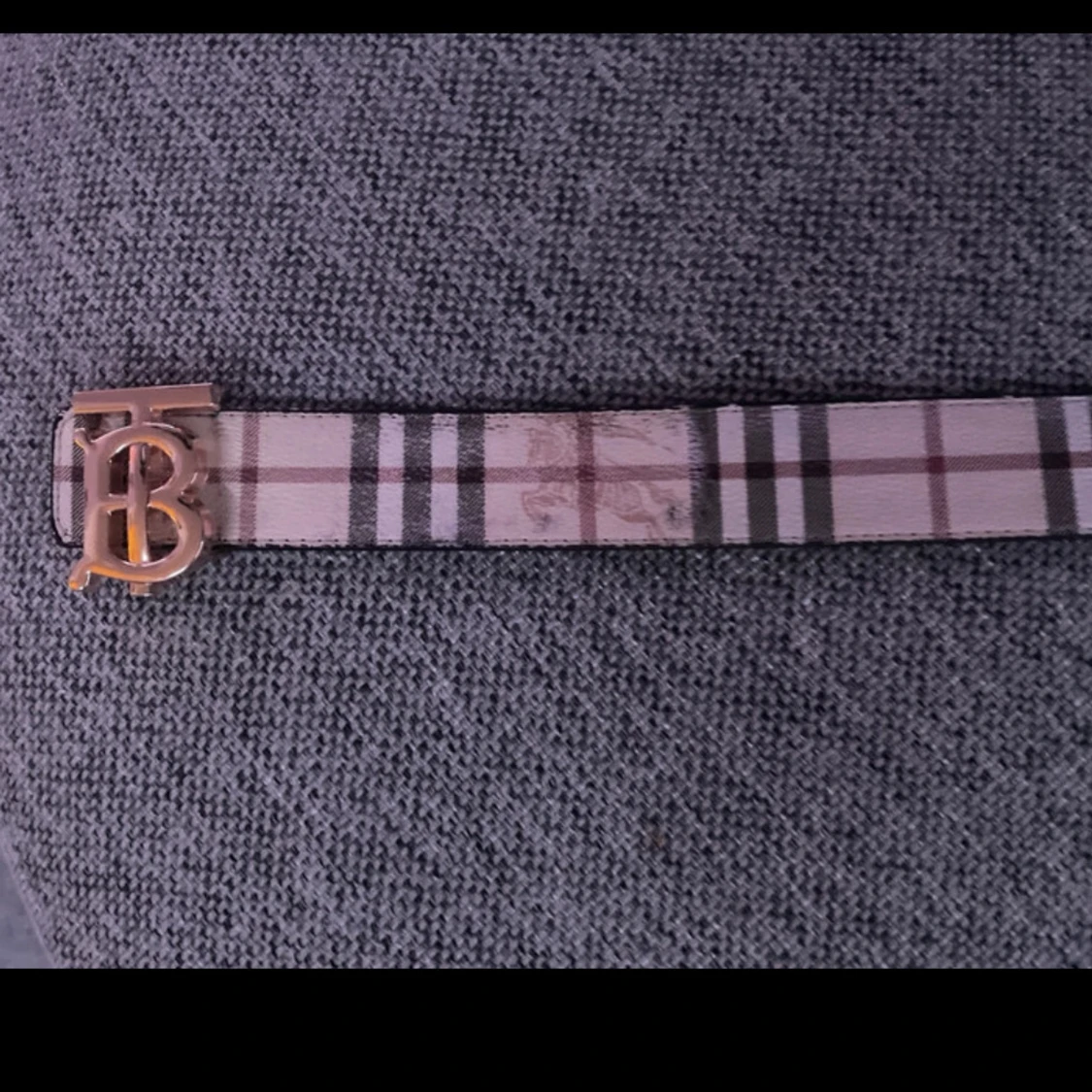 Burberry bälte  - 1