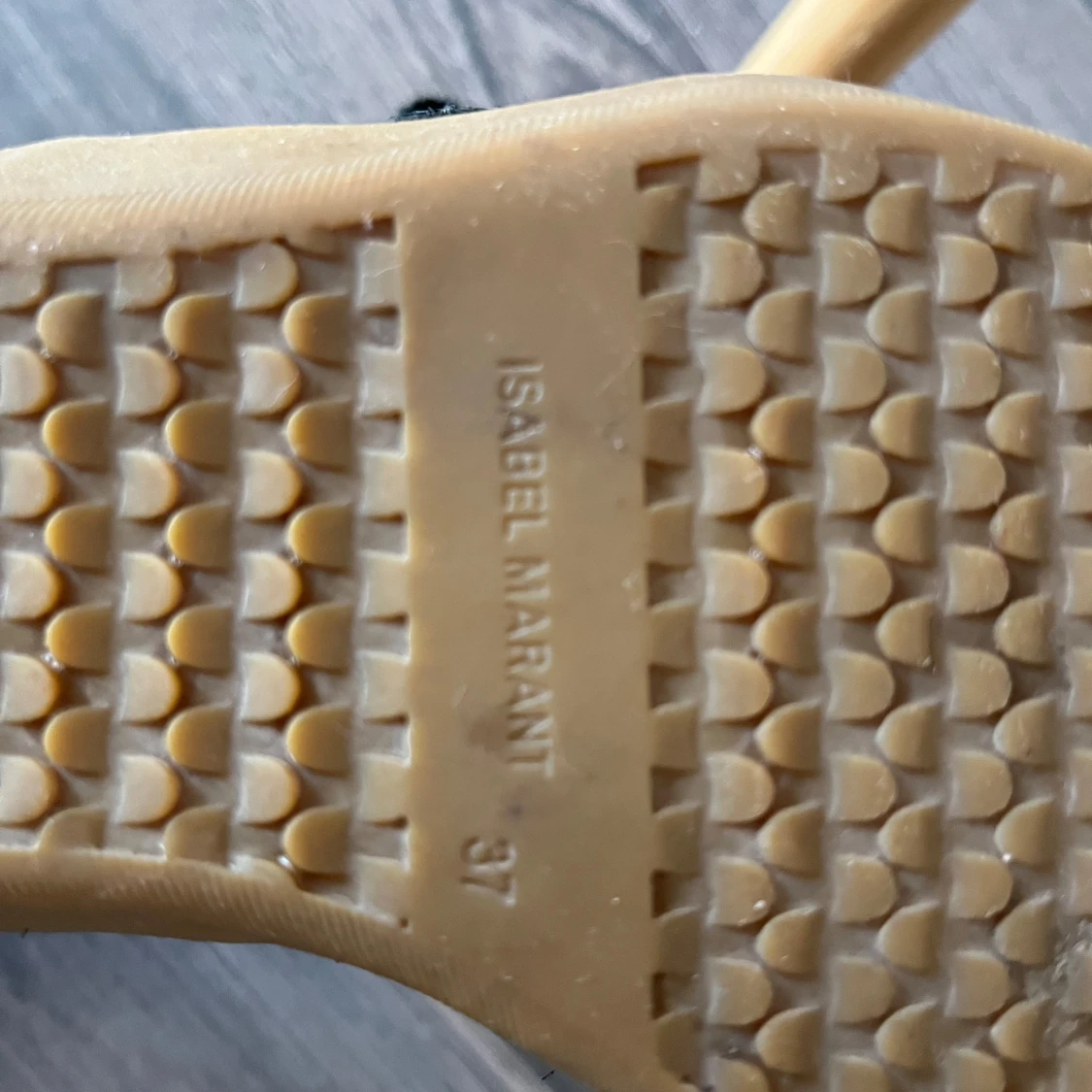 Isabel marant bekett sneackers i svart  - 2