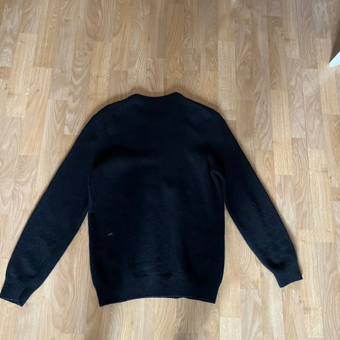 Svart tröja från Lyle & Scott - 1