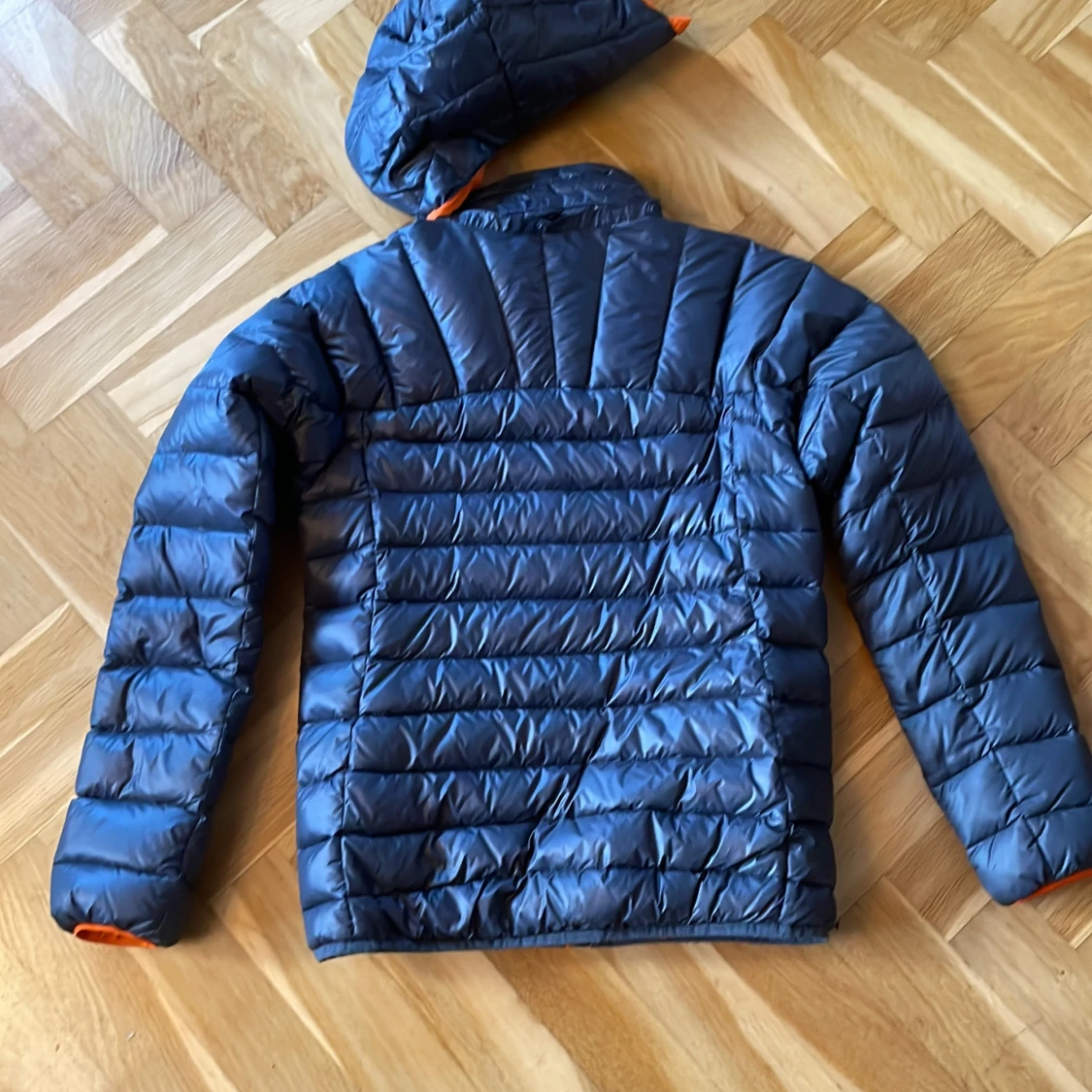 Grå dunjacka från Everest - 2