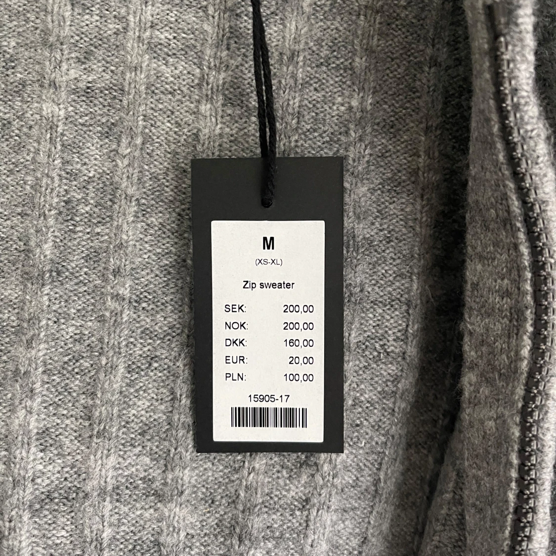 Grå ribbad hoodie från 157 - 3