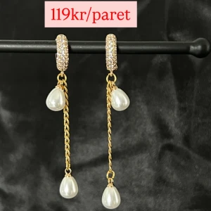 Örhängen guld - Dessa säljes för 119kr/paret! Egengjorda, helt nya😍