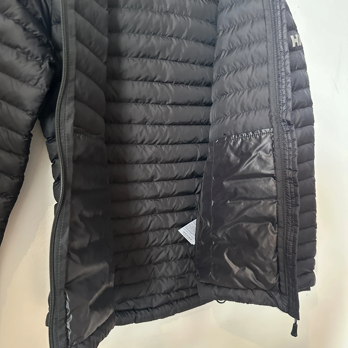 NY Svart lättviksjacka Helly Hansen XS - 4