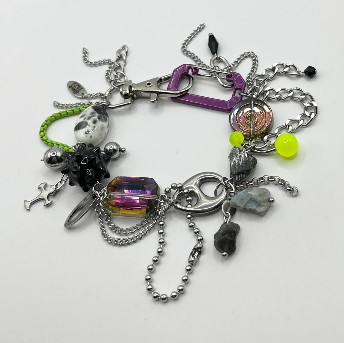 Handgjort armband - 3