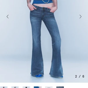 Jeans från Weekday - Storlek 27/32, bra skick