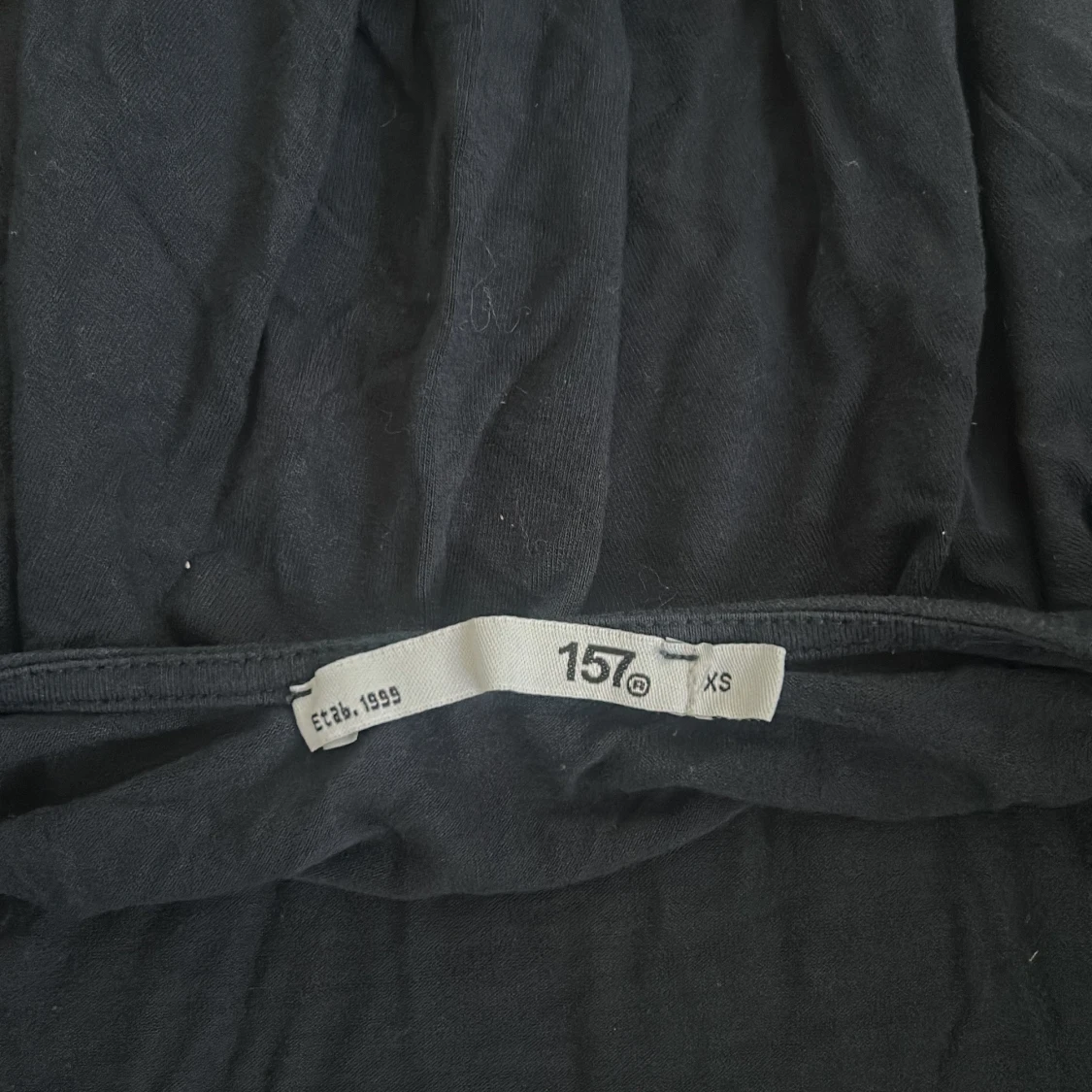 Svart långärmad topp från 157 - 2