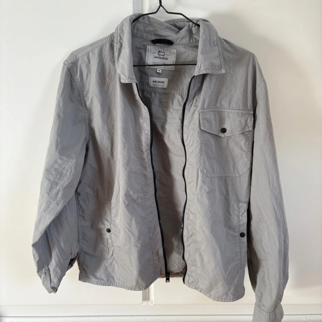 Grå overshirt jacka Woolrich, M