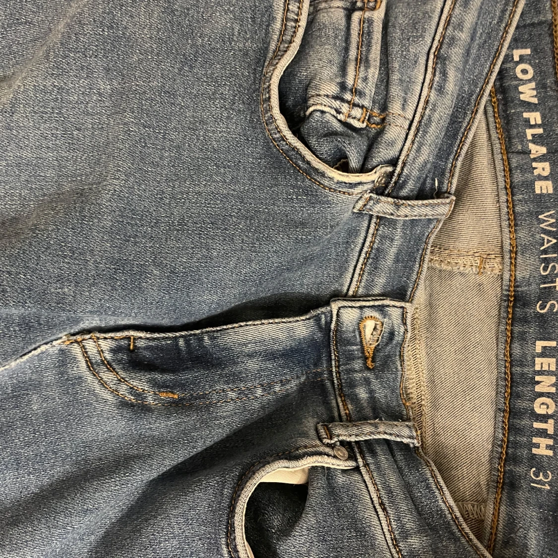 Blå bootcut jeans låg midja - 4