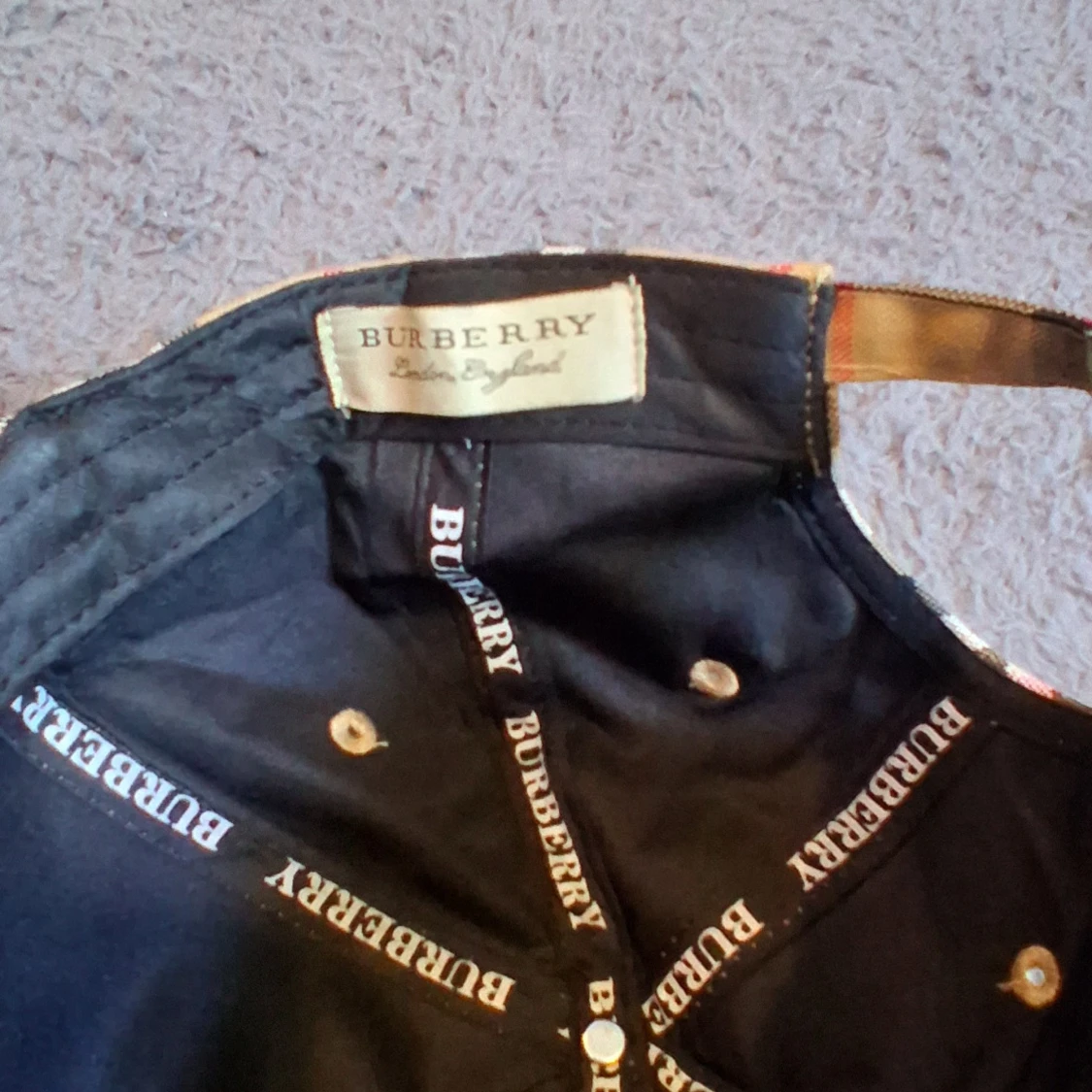 Burberry rutig keps i bomull - 2