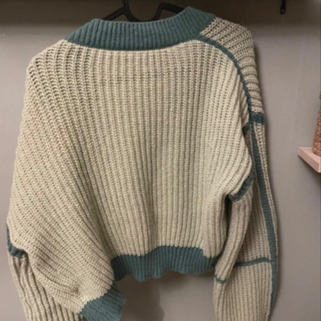 Grön stickad kofta - 1