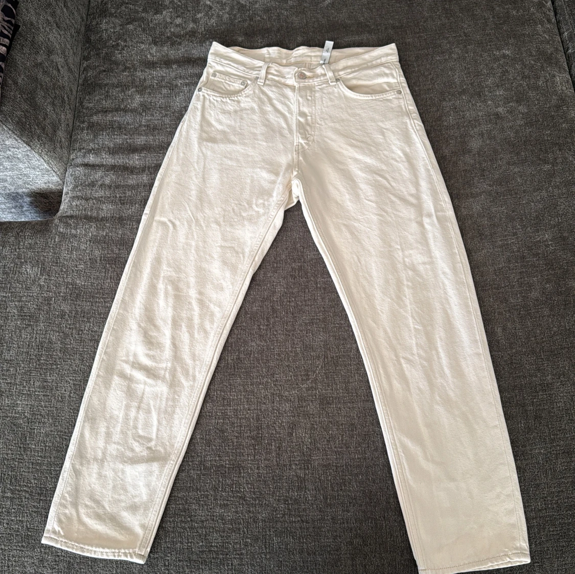 Beige Barrel jeans från Weekday W28 L30