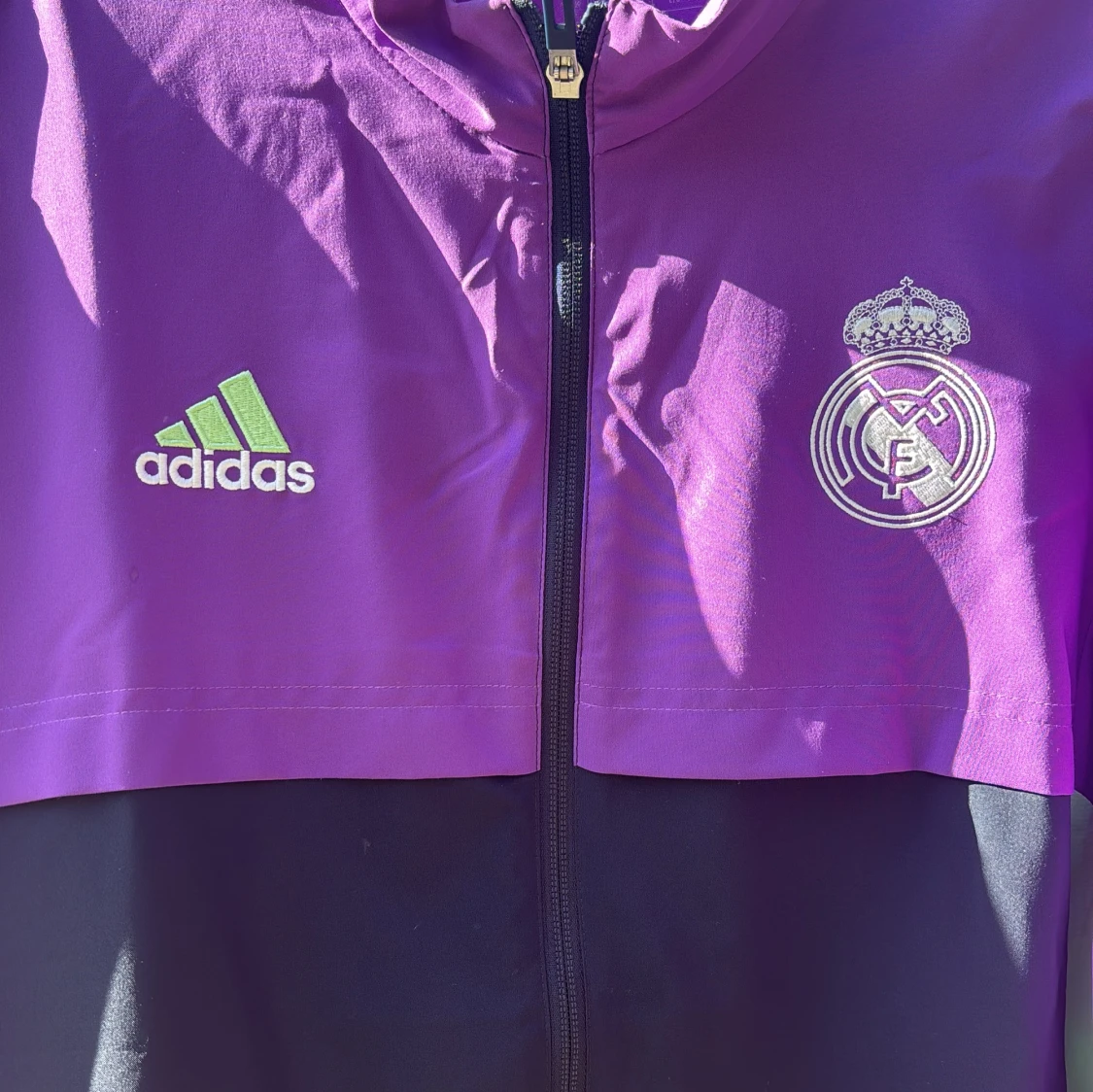 Real Madrid vindjacka/tröja Adidas L - 3