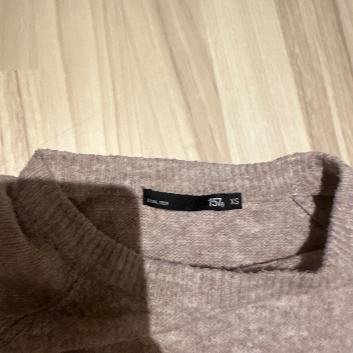 Beige stickad tröja från 157 - 1