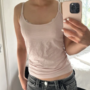 Ljusrosa topp - Supersöt ljusrosa topp.💓