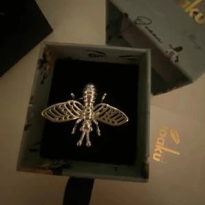 Insect ring ioaku - Fin ring alldrig använt 