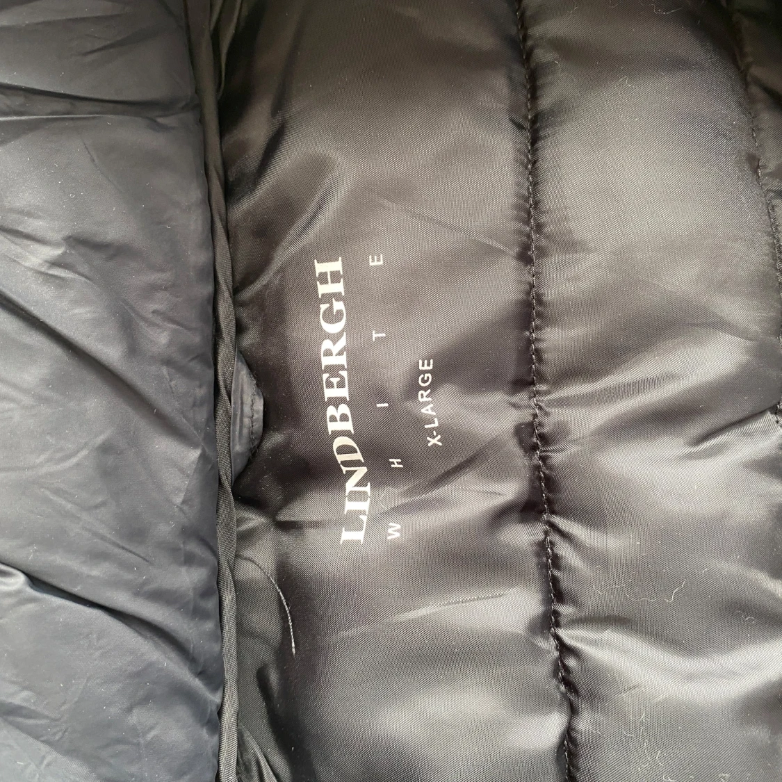 Grå dunväst från Lindbergh - 2