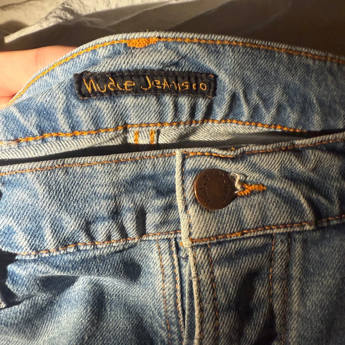 Ljusblå jeansbyxor från Nudie Jeans - 4