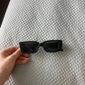 Solglasögon  - Solglasögon 