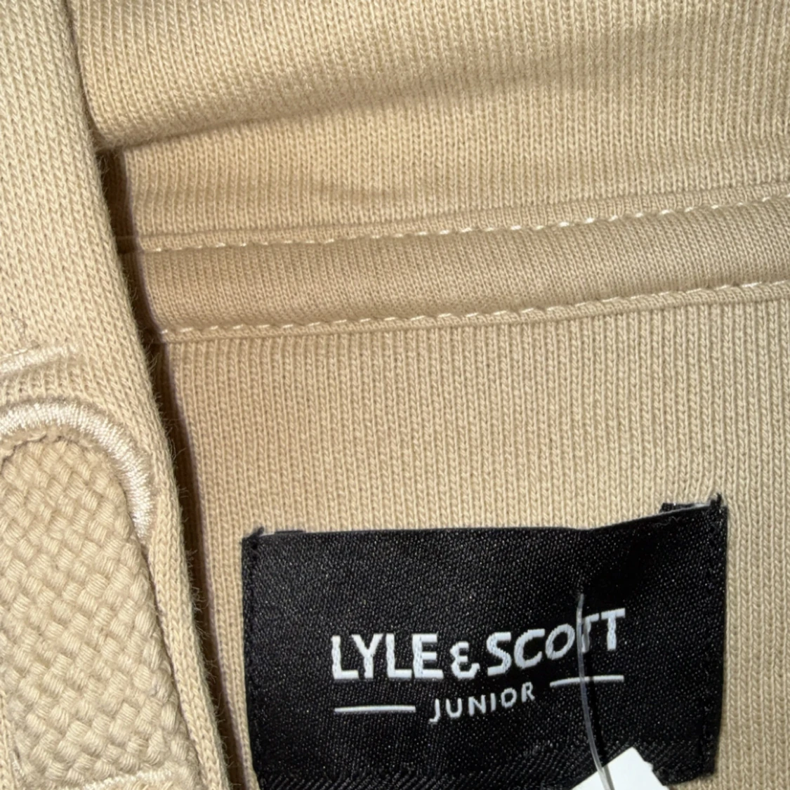 Beige hoodie från Lyle & Scott - 3